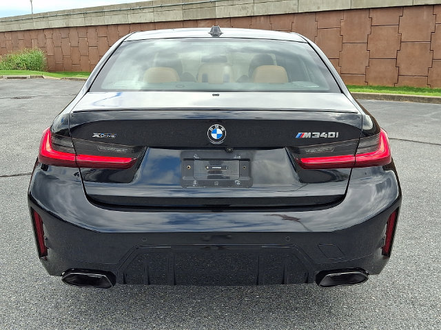 Certified 2023 BMW M340i xDrive w/ Premium Package AWD/4WD image 7