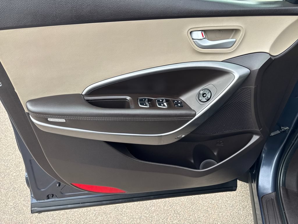 Used 2017 Hyundai Santa Fe Sport FWD image 10