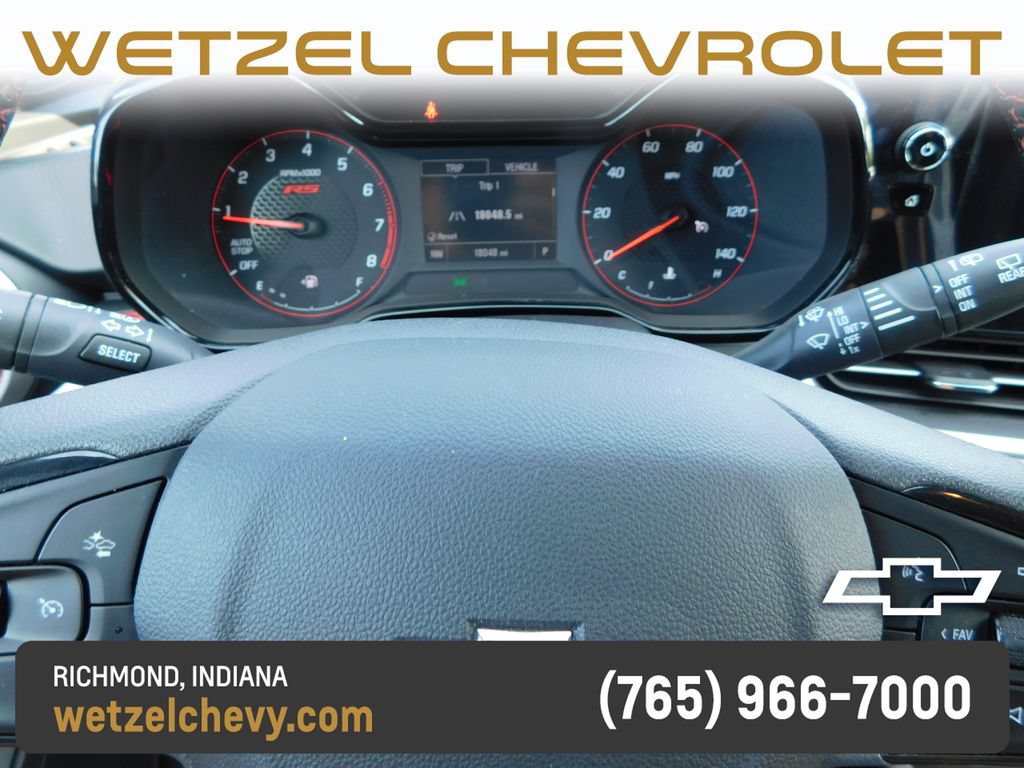 Used 2024 Chevrolet Trax RS FWD image 29