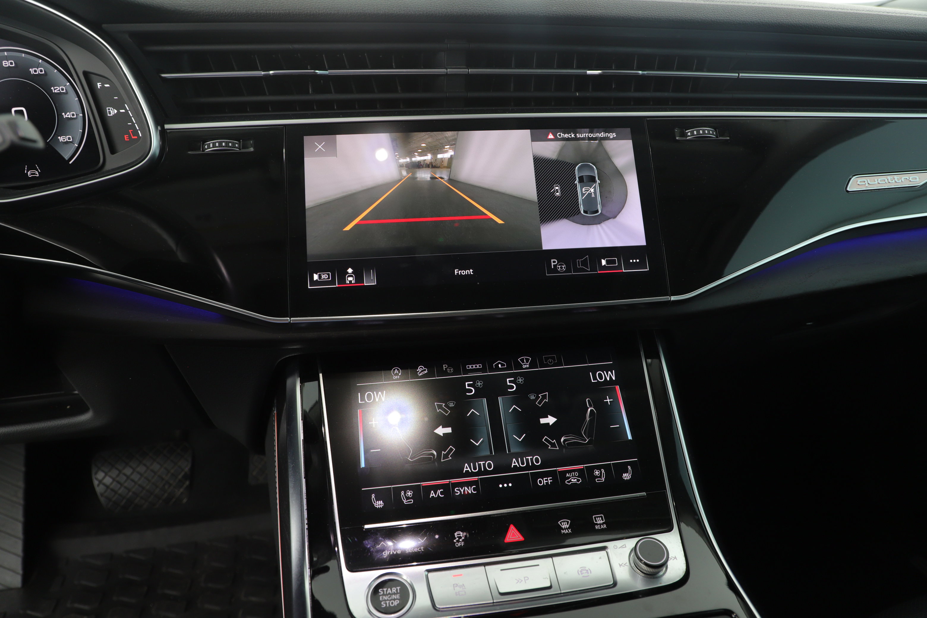 Used 2023 Audi Q8 Prestige w/ Prestige Package AWD/4WD image 9