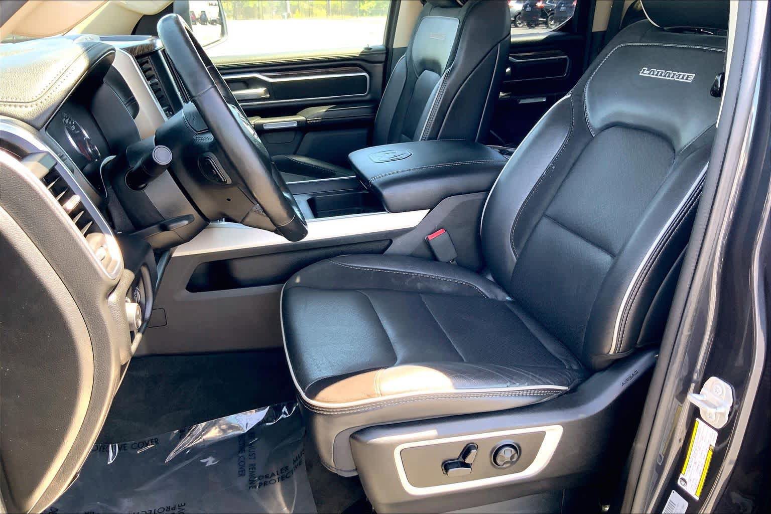 Used 2020 RAM 1500 Laramie AWD/4WD image 7