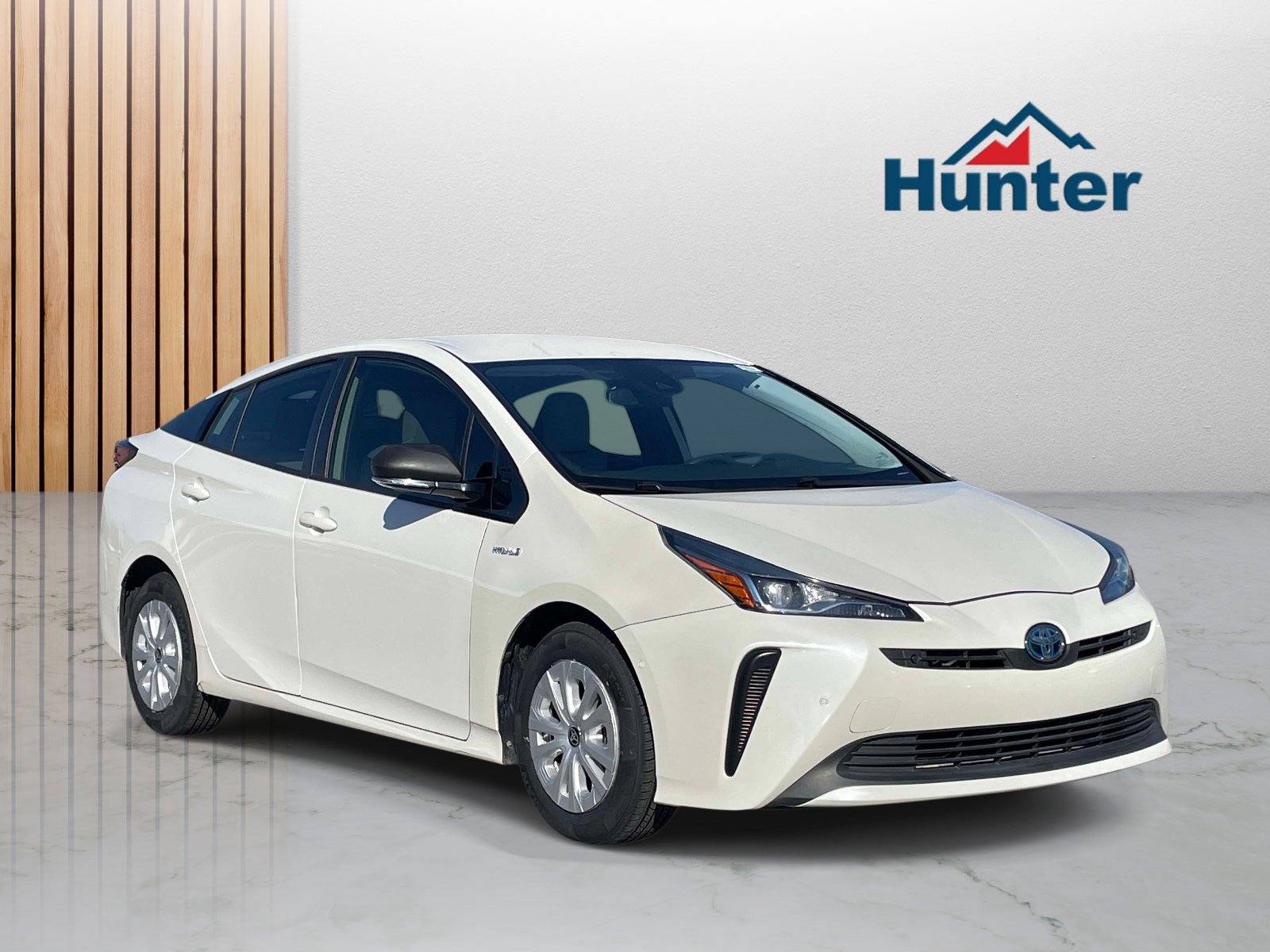 Used 2019 Toyota Prius LE