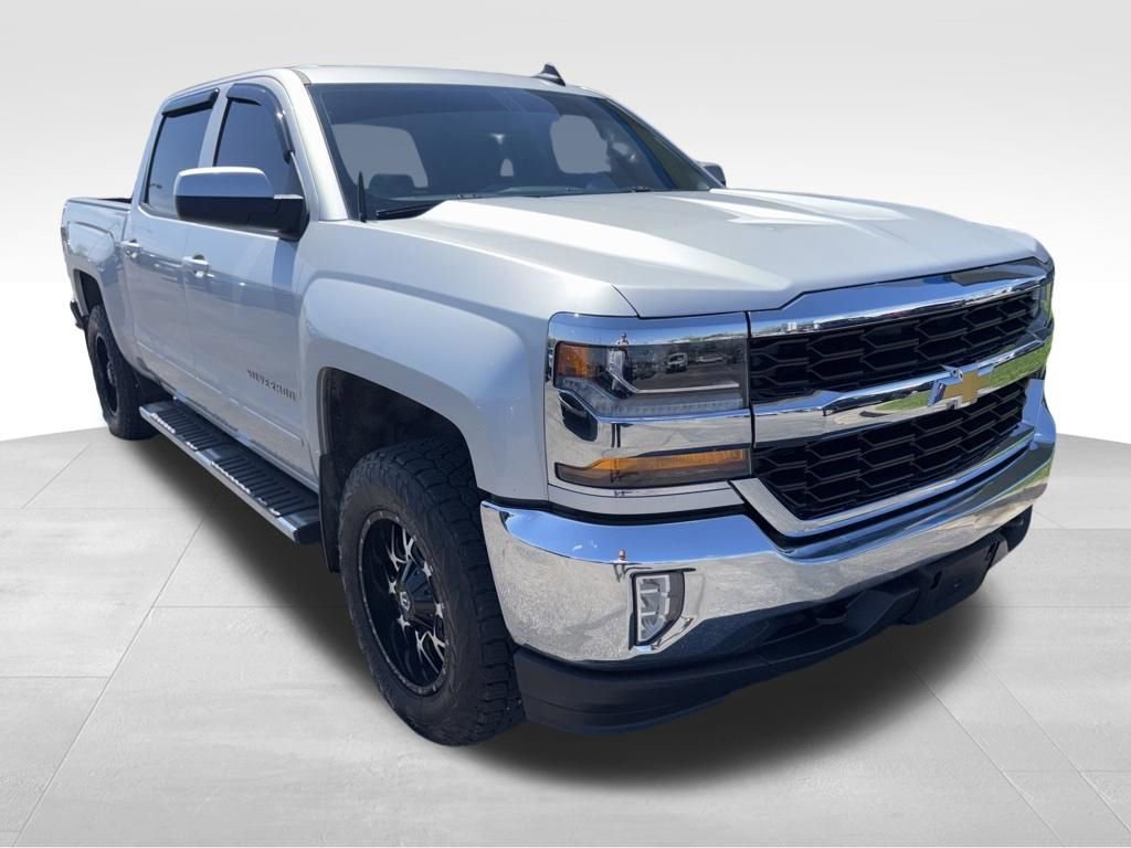 Used 2017 Chevrolet Silverado 1500 LT w/ All Star Edition image 8