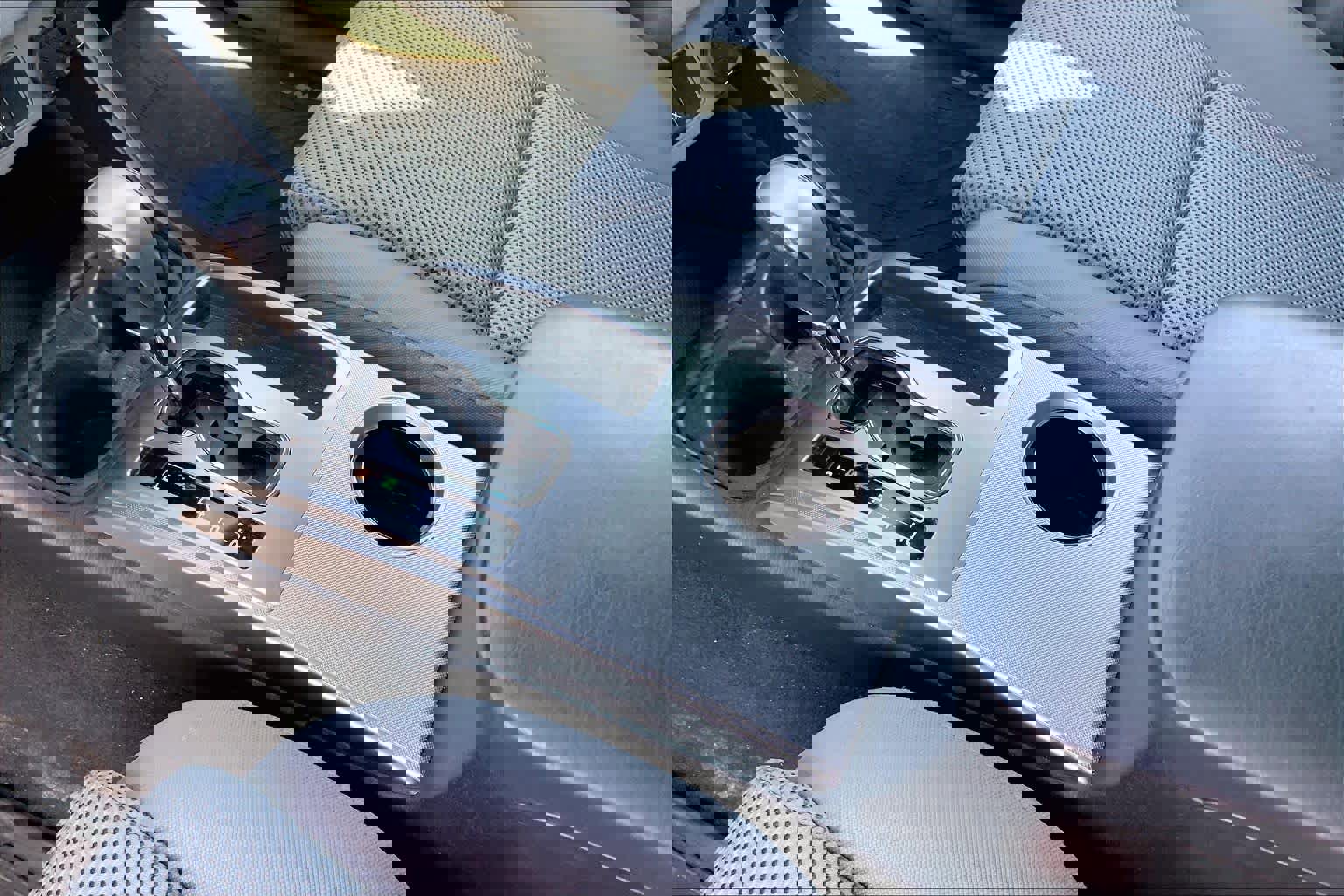 Used 2015 Toyota Tacoma 4x4 Access Cab V6 w/ TRD Off-Road Package image 17