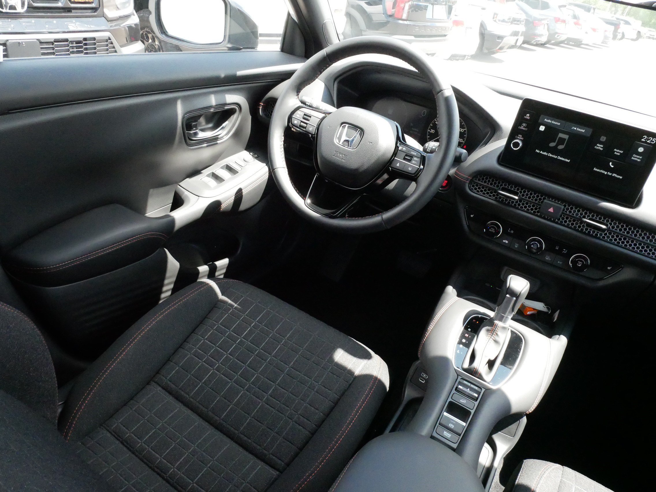 Certified 2026 Honda HR-V Sport image 9