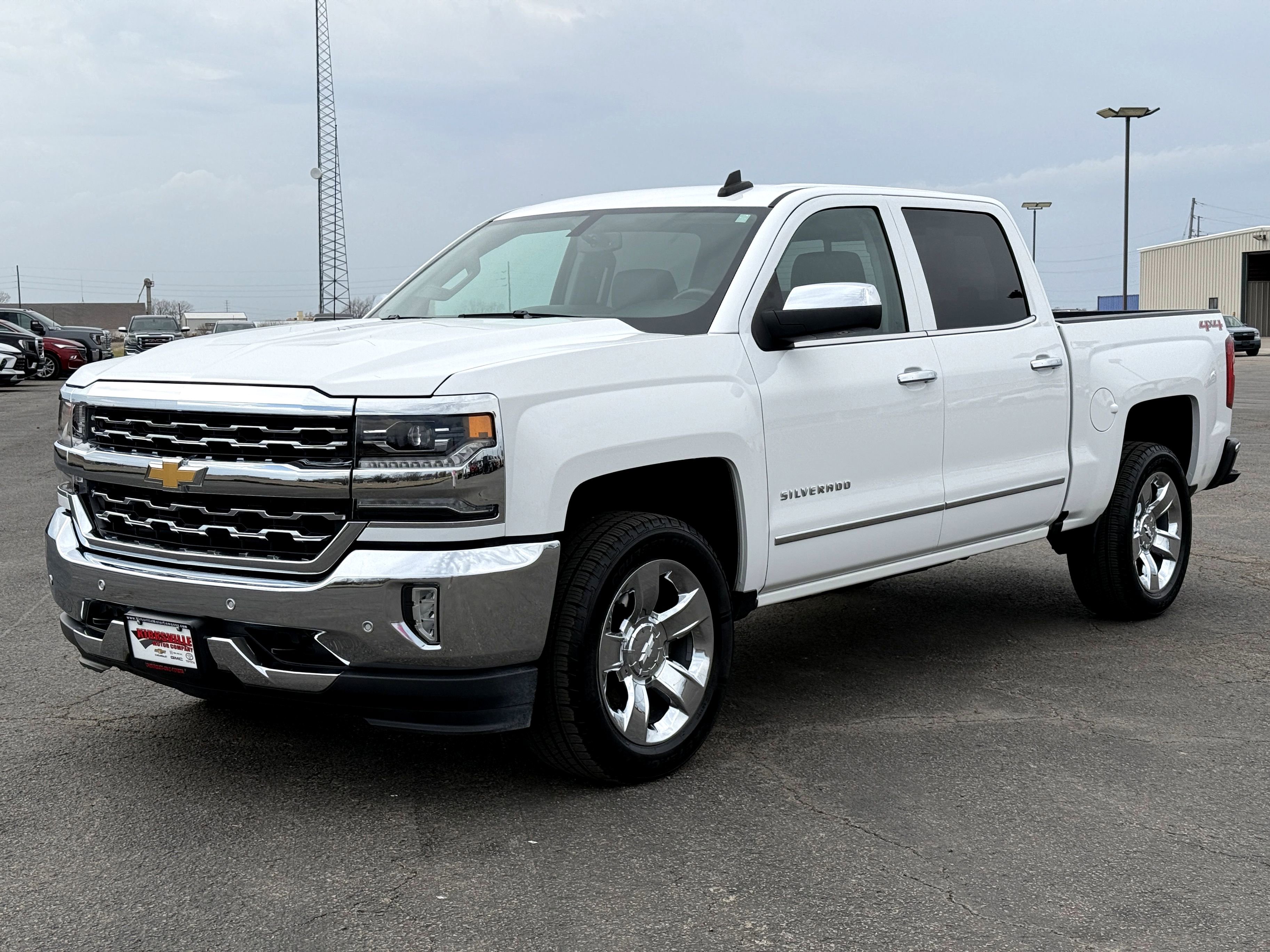 Used 2017 Chevrolet Silverado 1500 LTZ w/ Sport Package image 8