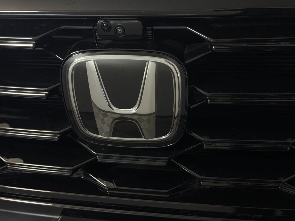 Used 2025 Honda Pilot Black Edition image 10