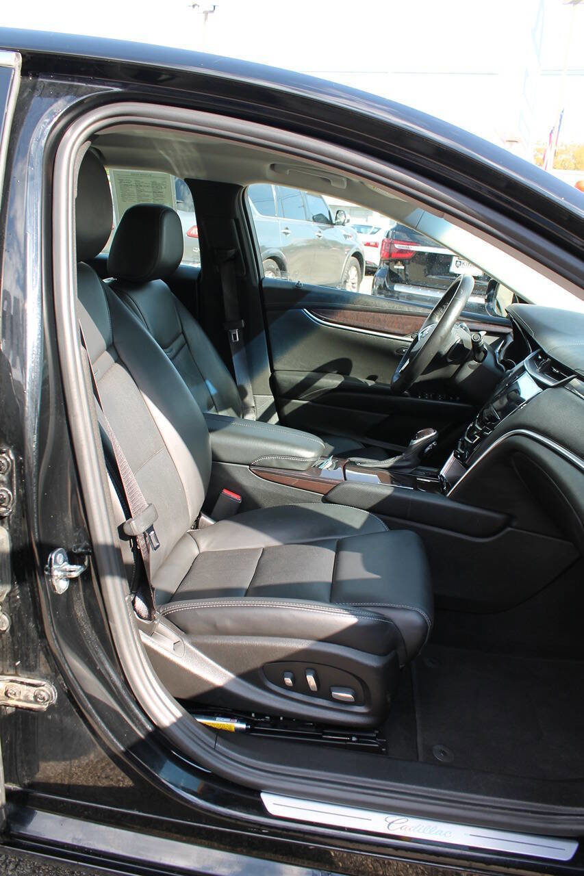 Used 2017 Cadillac XTS Luxury image 23