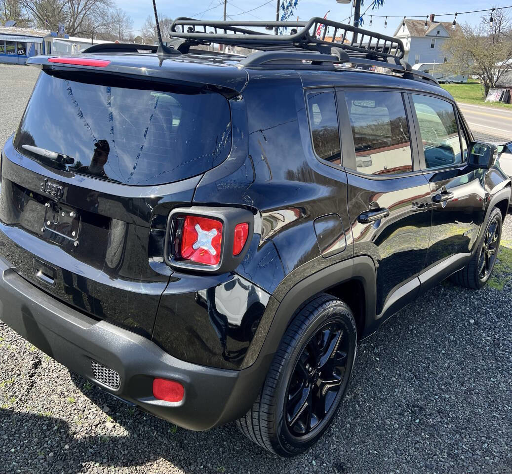 Used 2018 Jeep Renegade Altitude FWD image 6