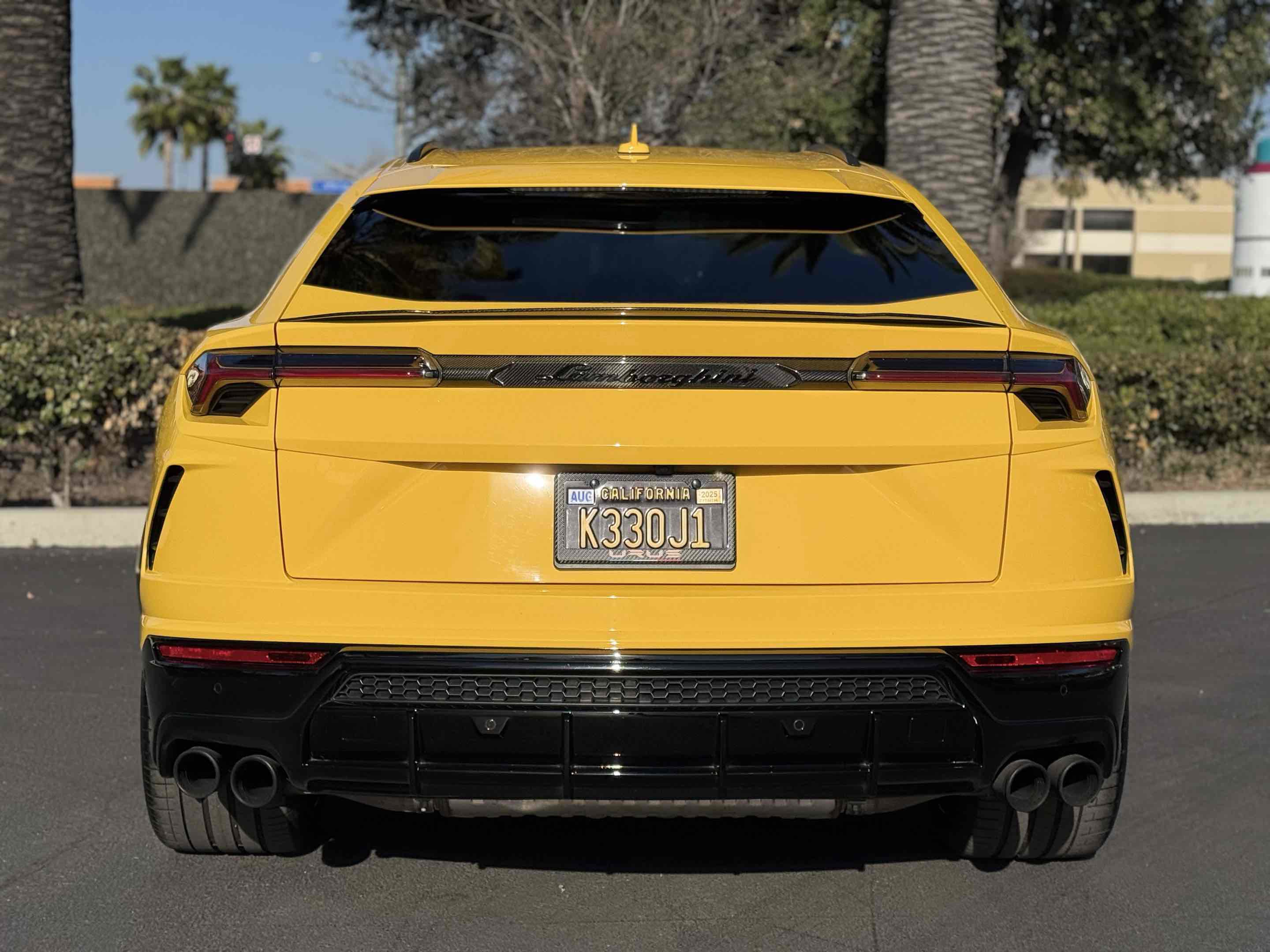 Used 2021 Lamborghini Urus image 18