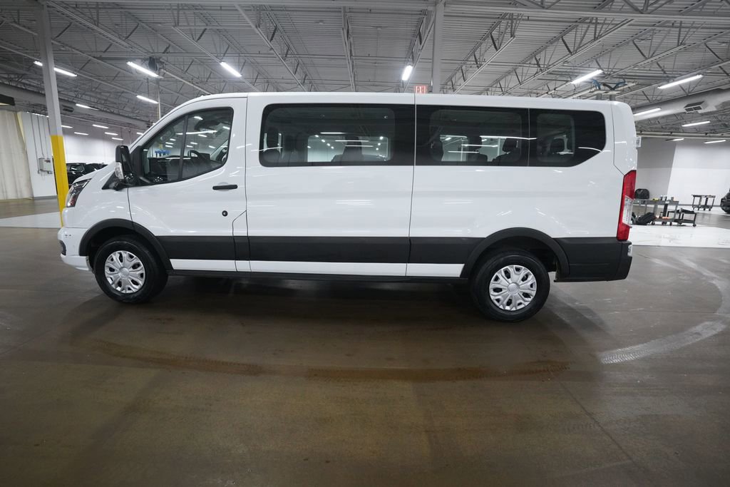 Used 2023 Ford Transit 350 XLT RWD image 25