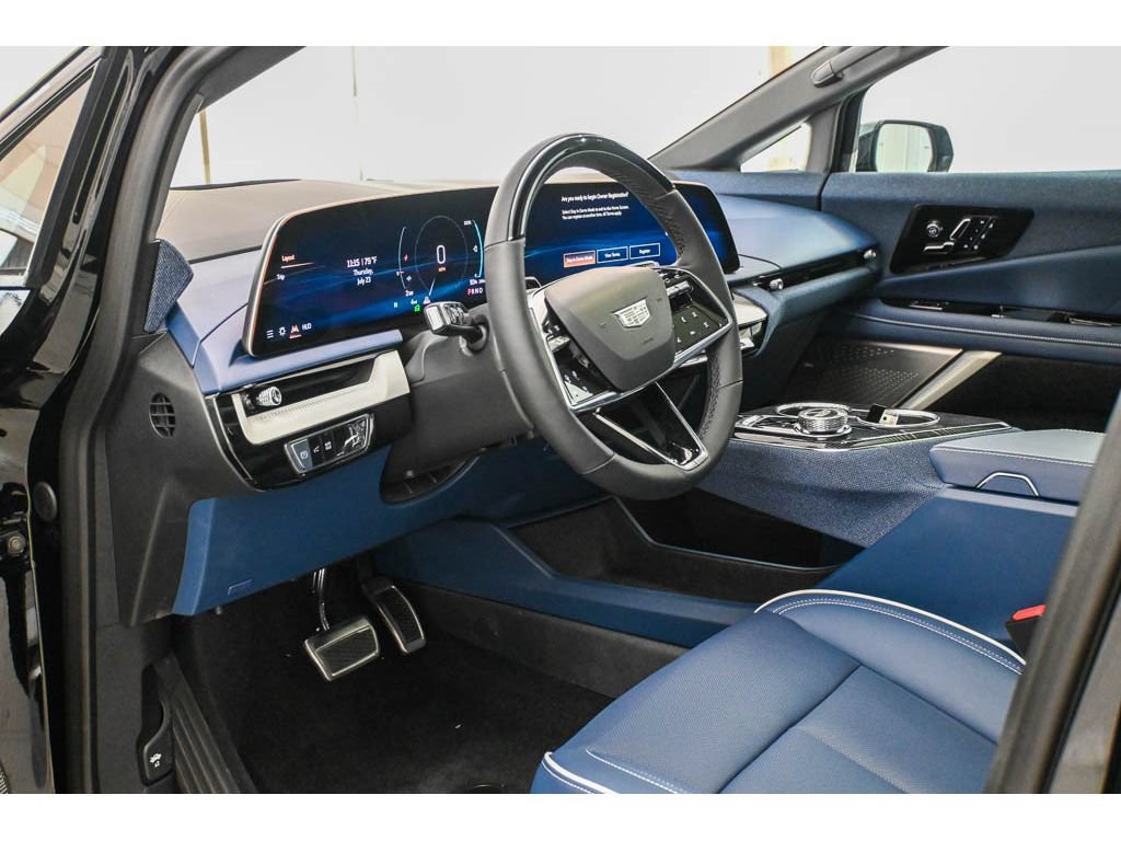 New 2027 Cadillac Optiq Premium Sport w/ LPO, ONYX Package AWD/4WD image 18