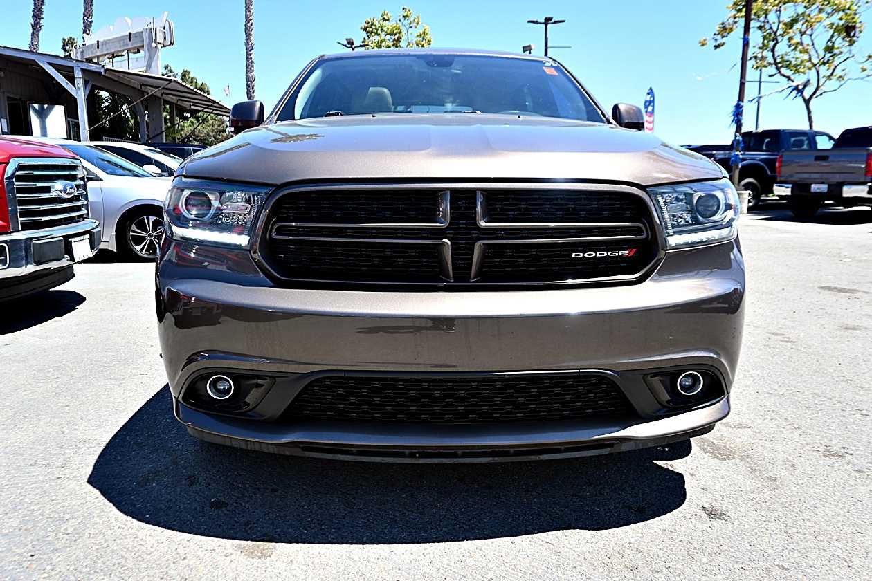 Used 2017 Dodge Durango GT w/ Premium Group RWD image 2