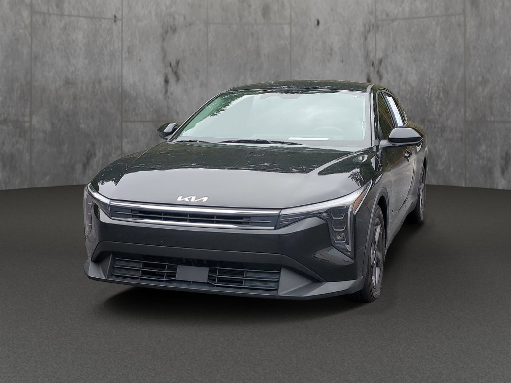 Used 2025 Kia K4 FWD image 3