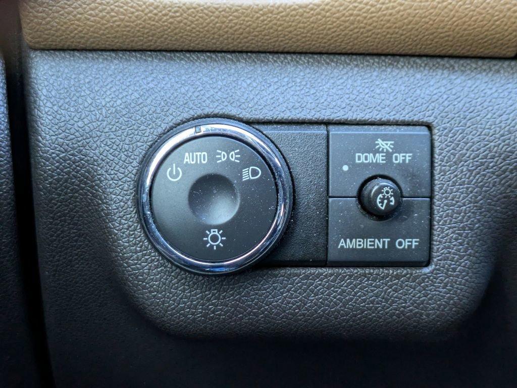 Used 2016 Buick Enclave Premium image 27