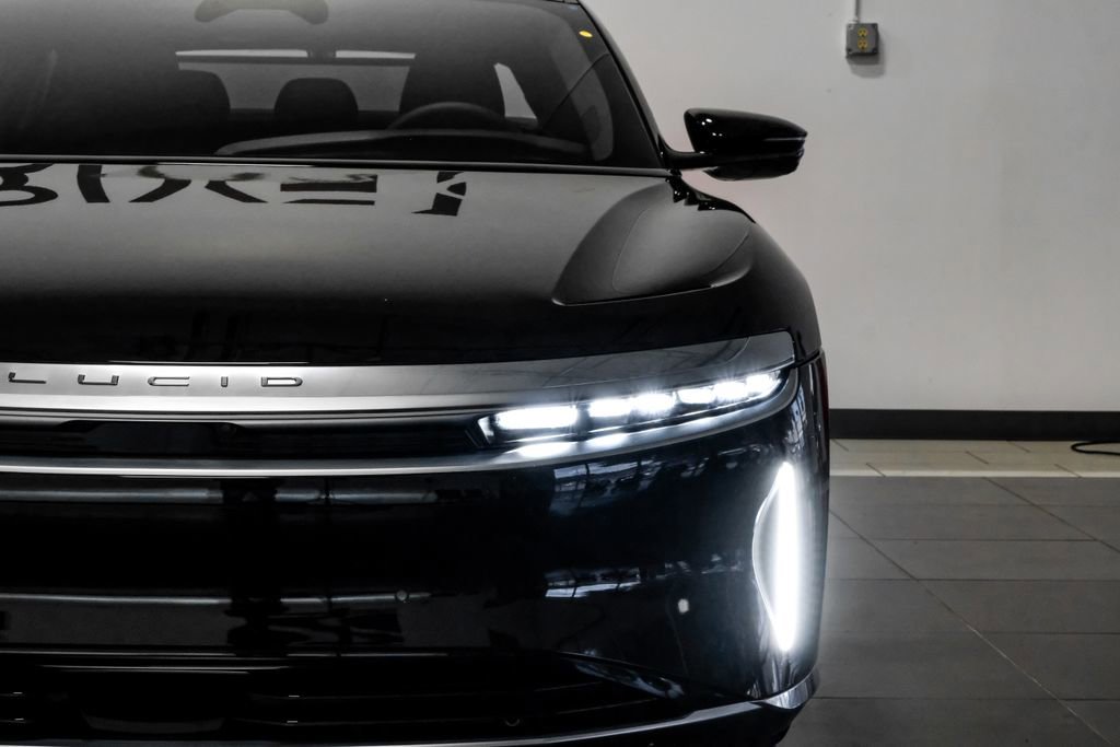 Used 2025 Lucid Air Touring image 59