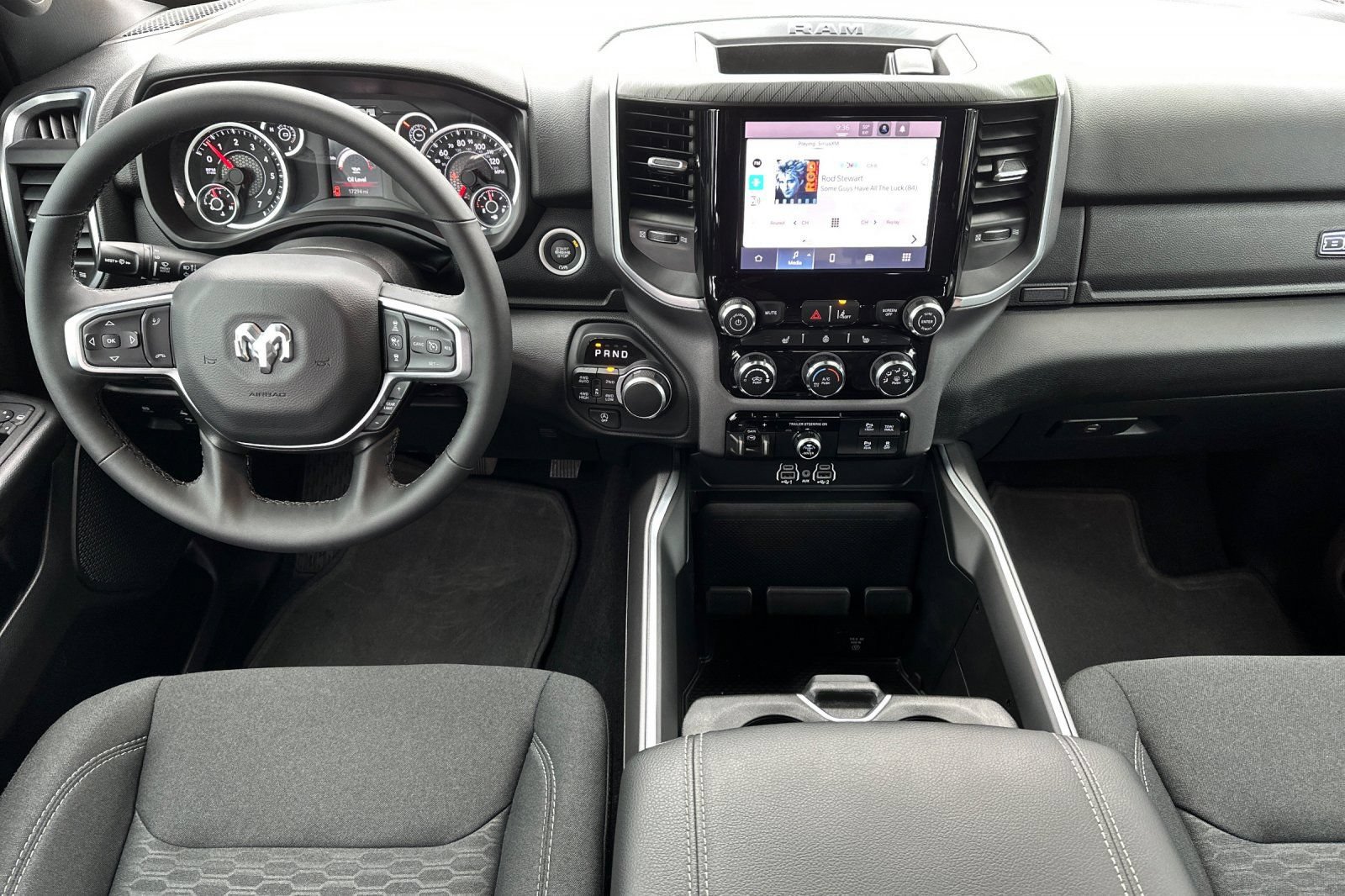 Used 2025 RAM 1500 Big Horn AWD/4WD image 13