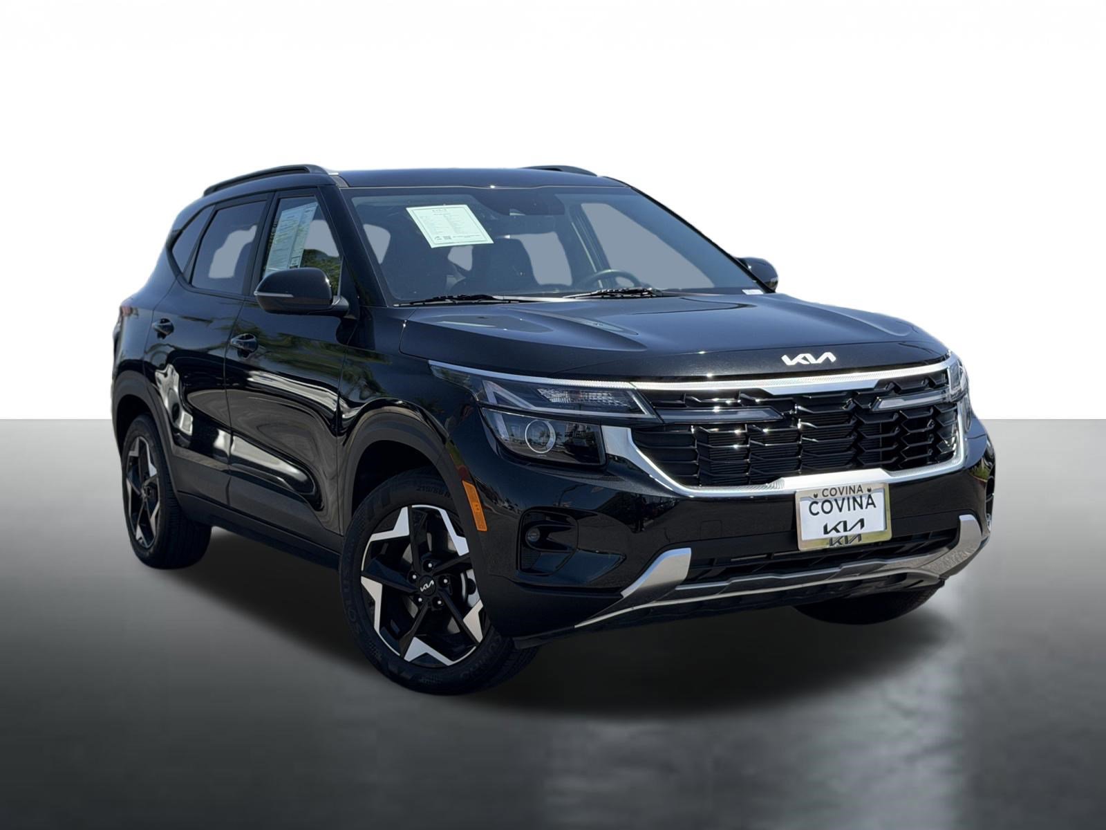 Certified 2025 Kia Seltos S AWD/4WD image 2