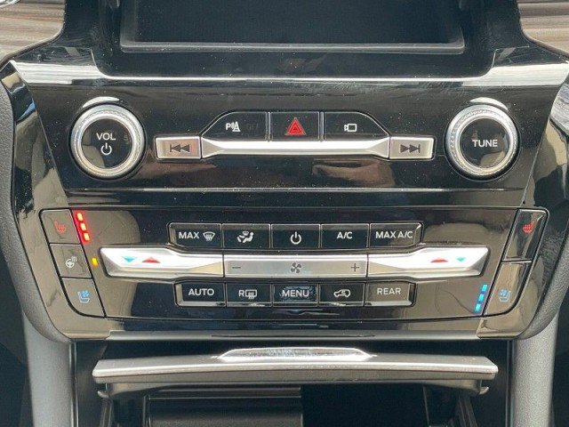 Used 2021 Ford Explorer Limited w/ Equipment Group 301A image 53