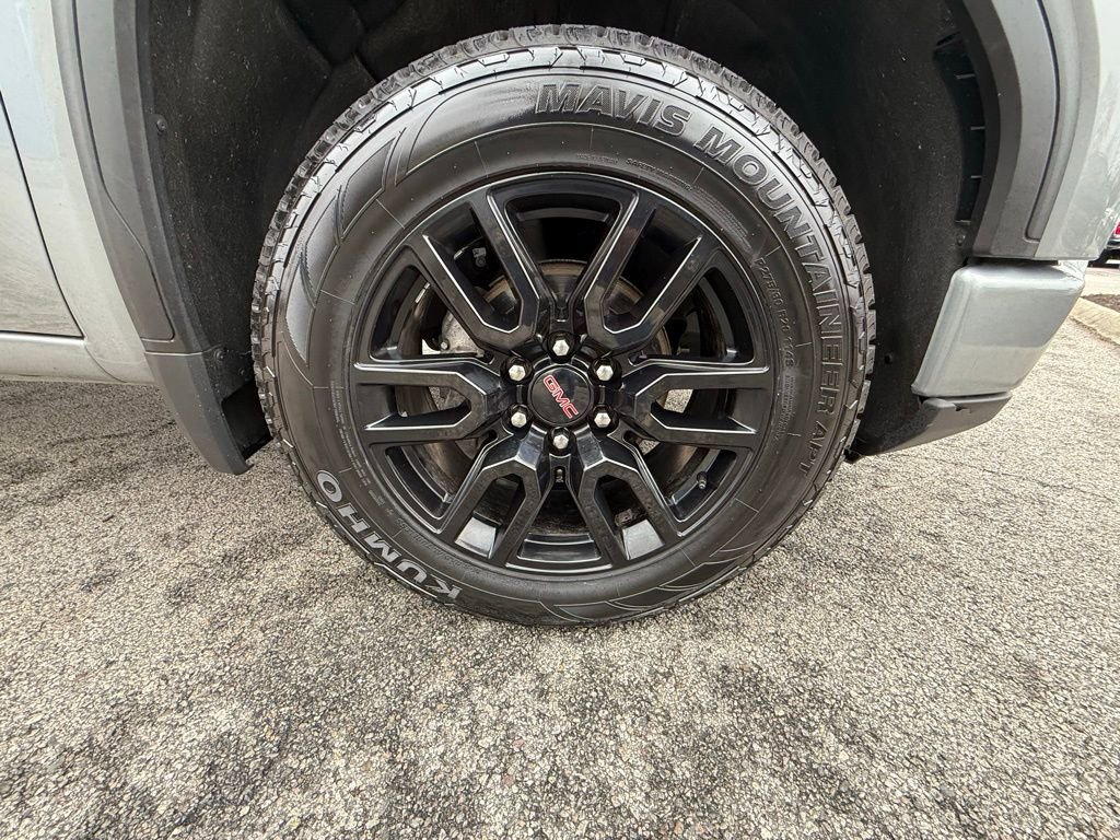 Used 2024 GMC Sierra 1500 Elevation image 36