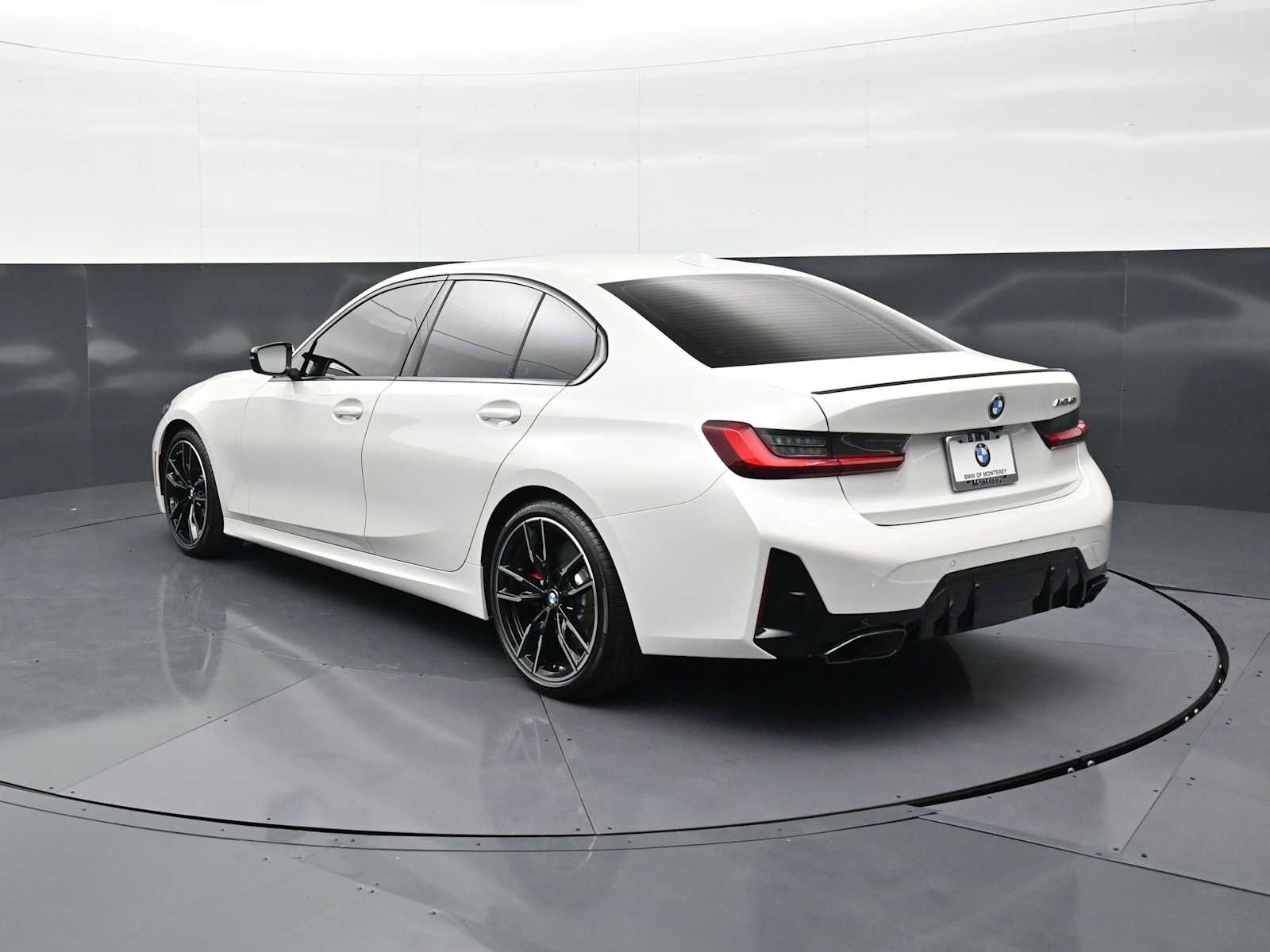 Used 2025 BMW M340i w/ Premium Package RWD image 7