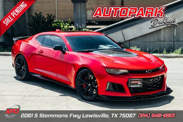 Used 2018 Chevrolet Camaro ZL1 RWD image 1