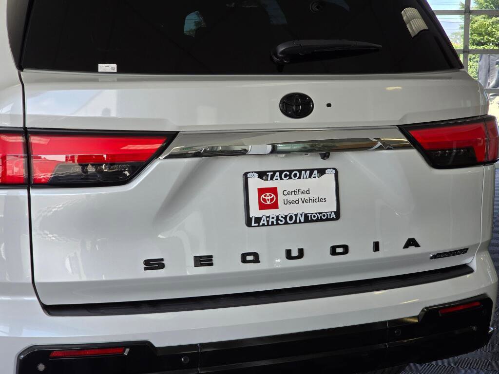 Certified 2025 Toyota Sequoia Limited AWD/4WD image 12