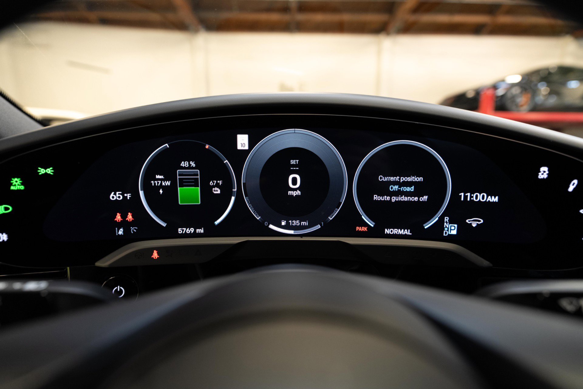 Used 2025 Porsche Taycan RWD image 69