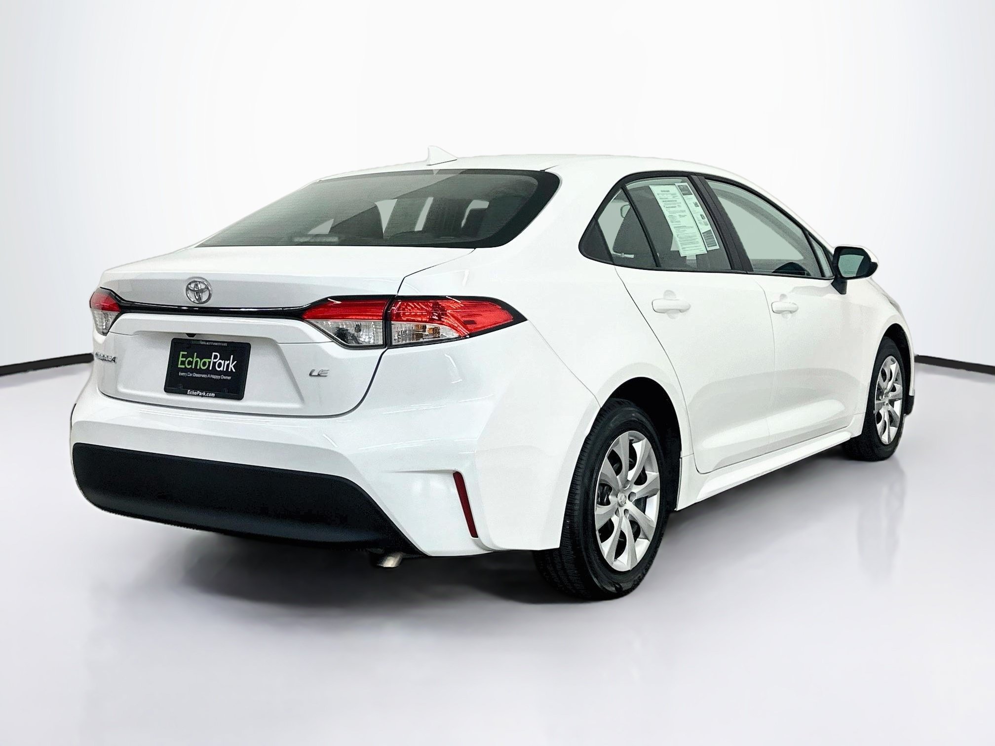 Used 2026 Toyota Corolla LE FWD image 9
