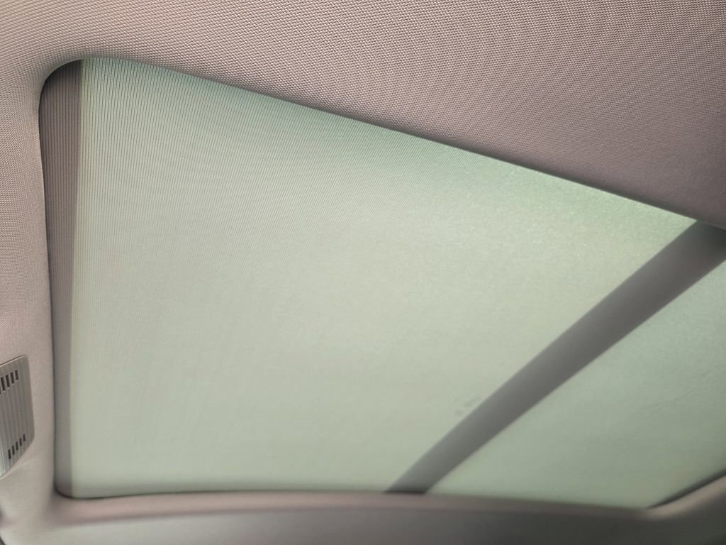 New 2026 Volkswagen Atlas SEL image 17