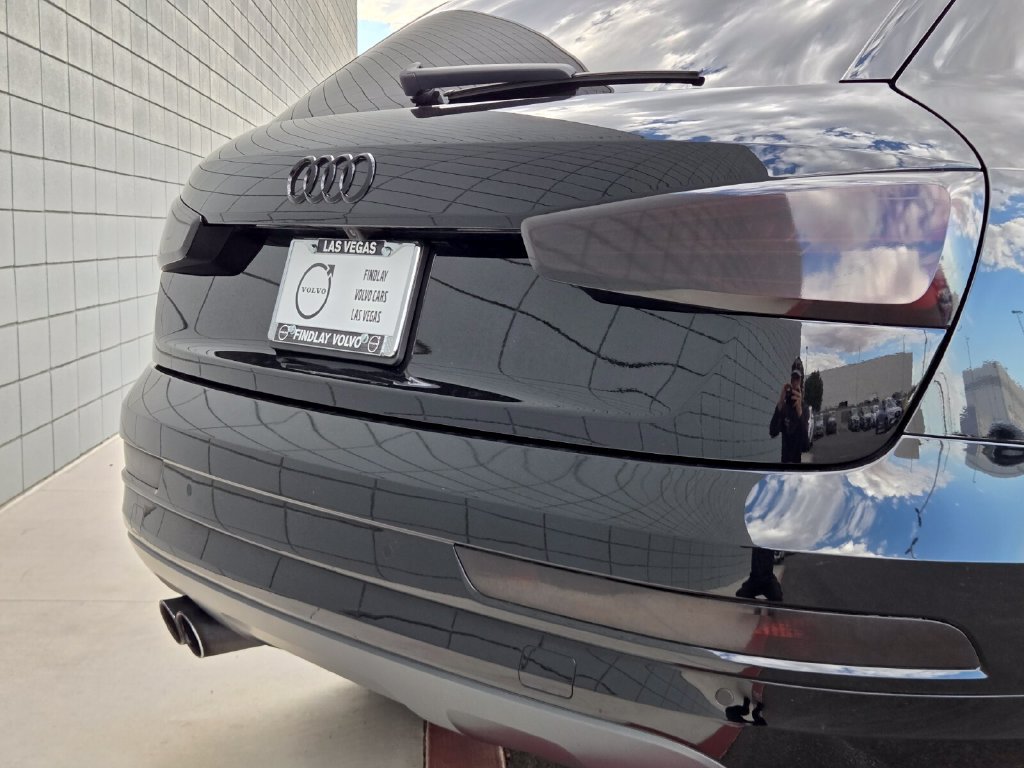 Used 2018 Audi Q3 2.0T Premium w/ Convenience Package FWD image 11