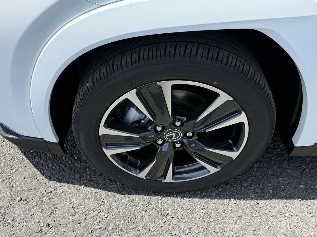 New 2026 Lexus UX 300h AWD image 7