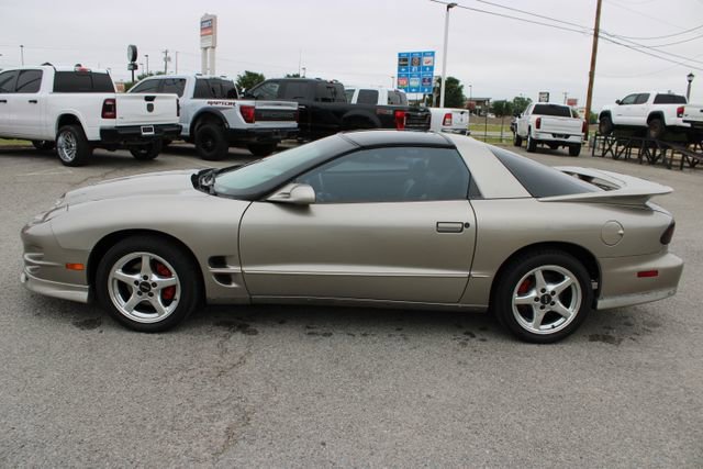 Used 2001 Pontiac Firebird Formula w/ Protection Group RWD image 9