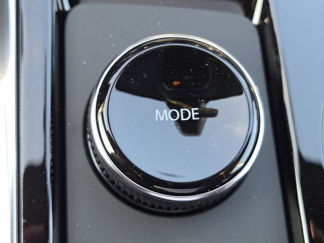 New 2026 Chevrolet Equinox LT w/ Convenience Package II image 13