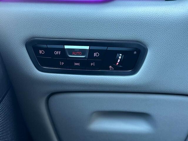 Used 2020 BMW X5 sDrive40i w/ Convenience Package image 32