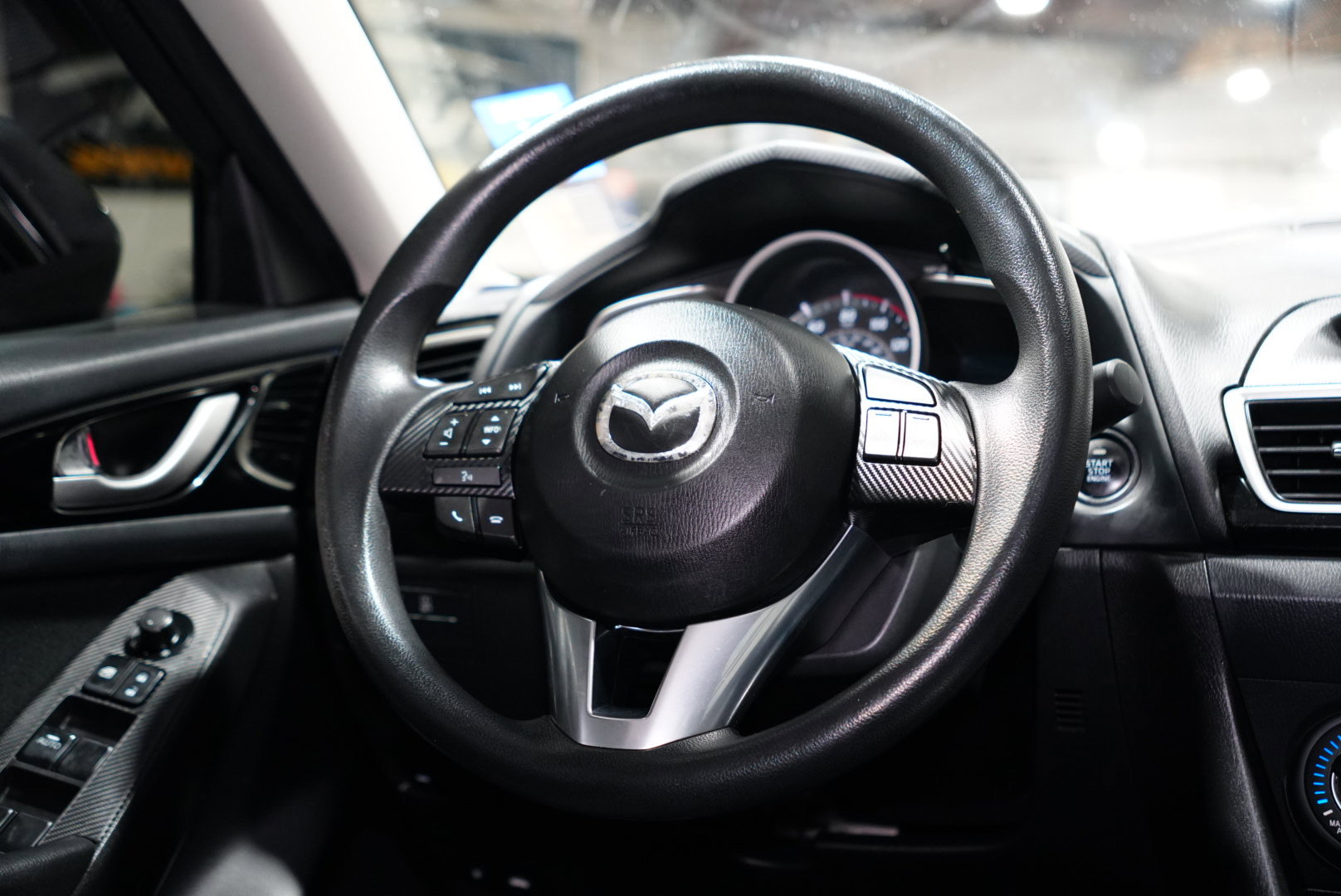 Used 2016 MAZDA MAZDA3 i Sport w/ Preferred Equipment Package image 13