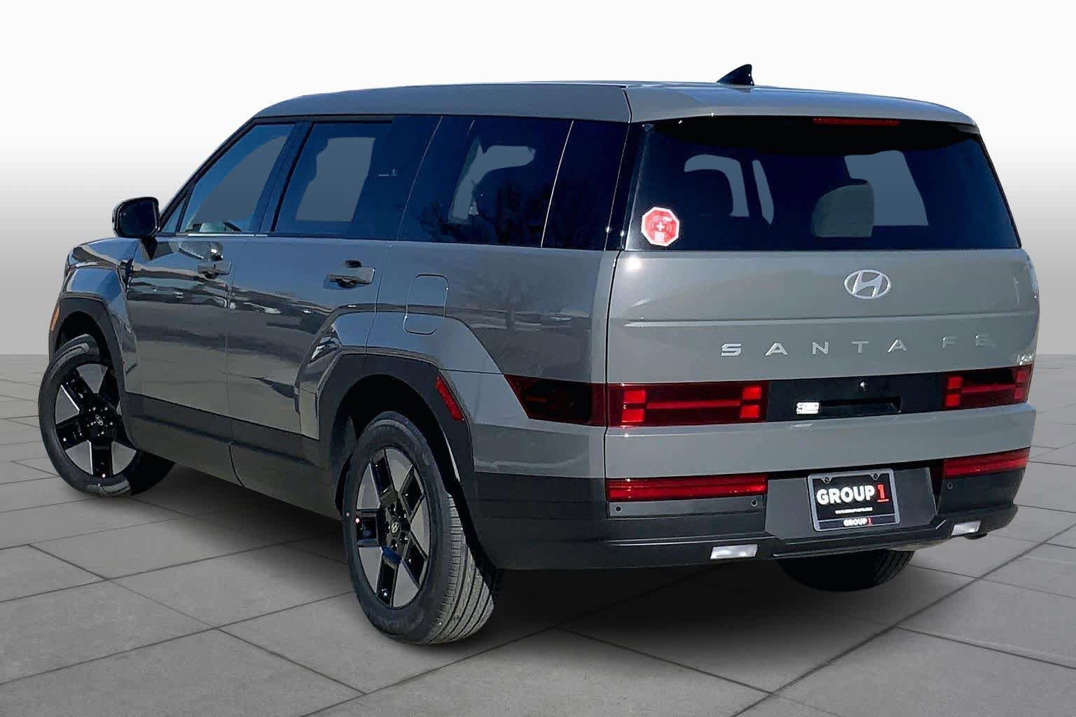 New 2026 Hyundai Santa Fe SE FWD image 12