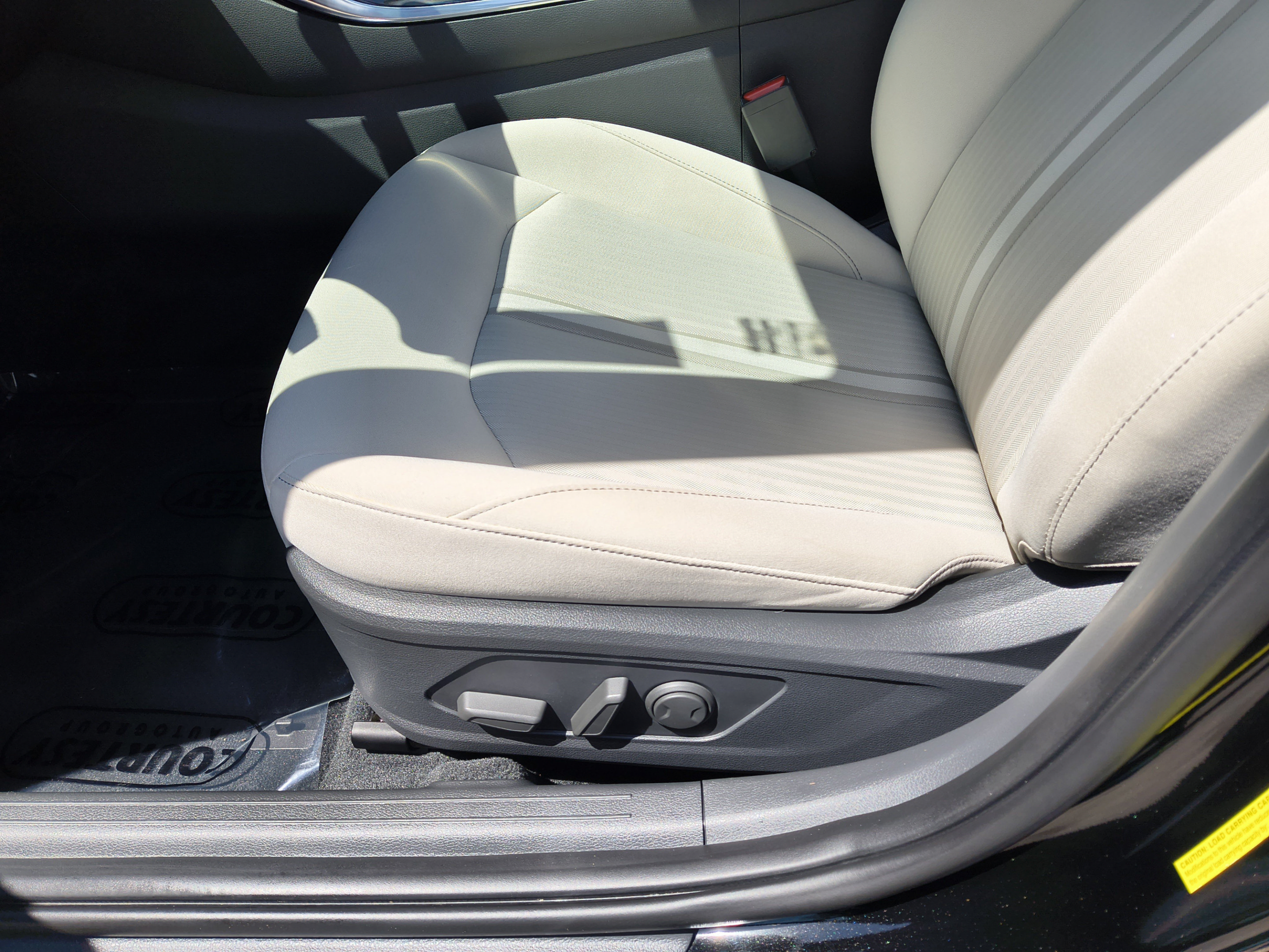 Certified 2021 Hyundai Sonata SEL w/ Convenience Package FWD image 19