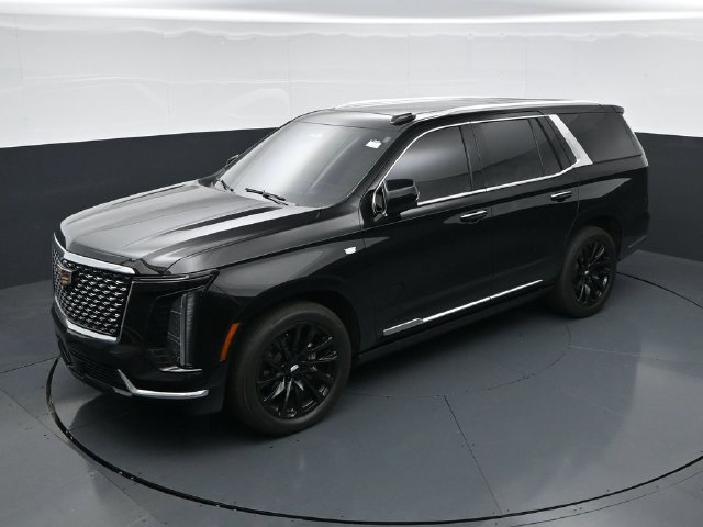 Used 2025 Cadillac Escalade Premium Luxury w/ Touring Package AWD/4WD image 38