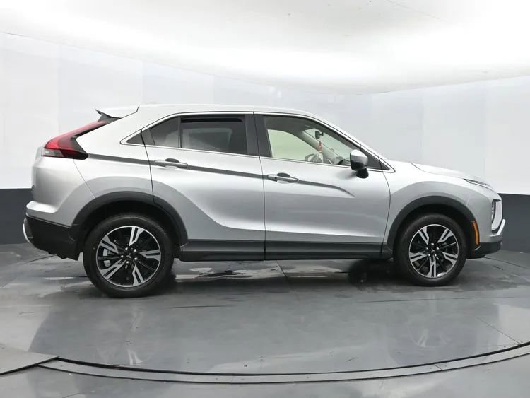 Used 2024 Mitsubishi Eclipse Cross SE image 4