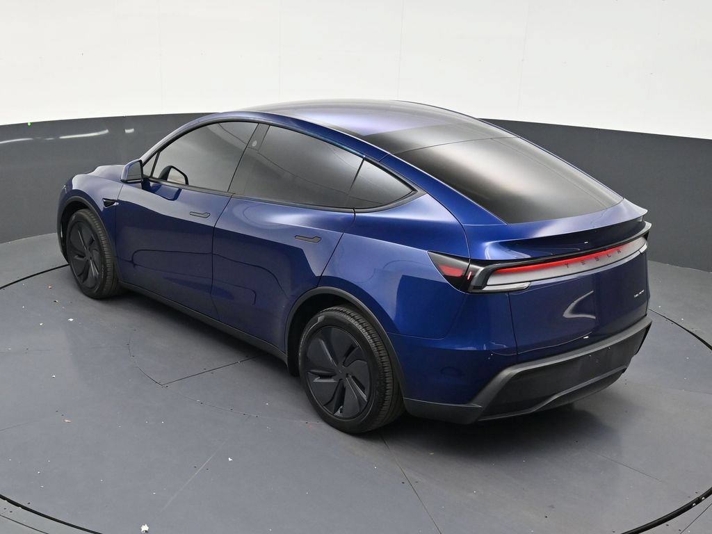 Used 2026 Tesla Model Y AWD image 14