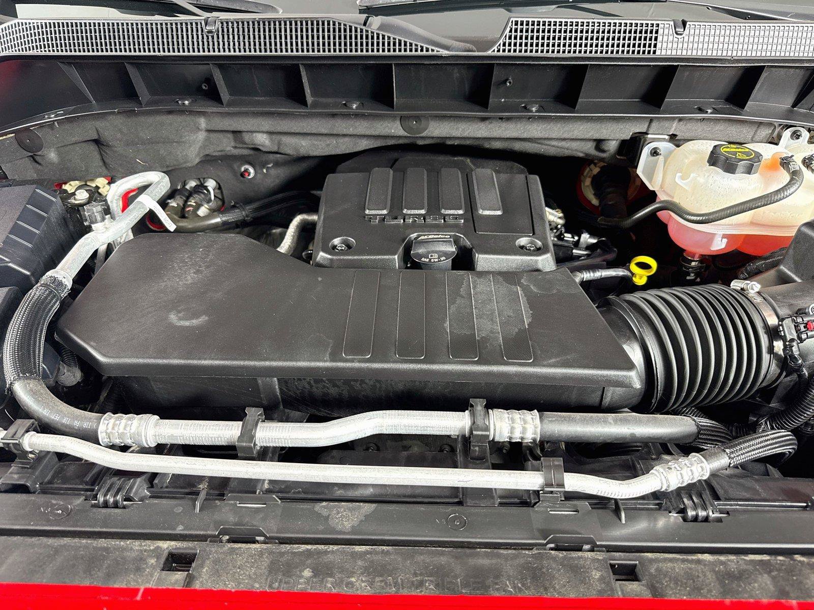 Used 2024 Chevrolet Silverado 1500 LT AWD/4WD image 31