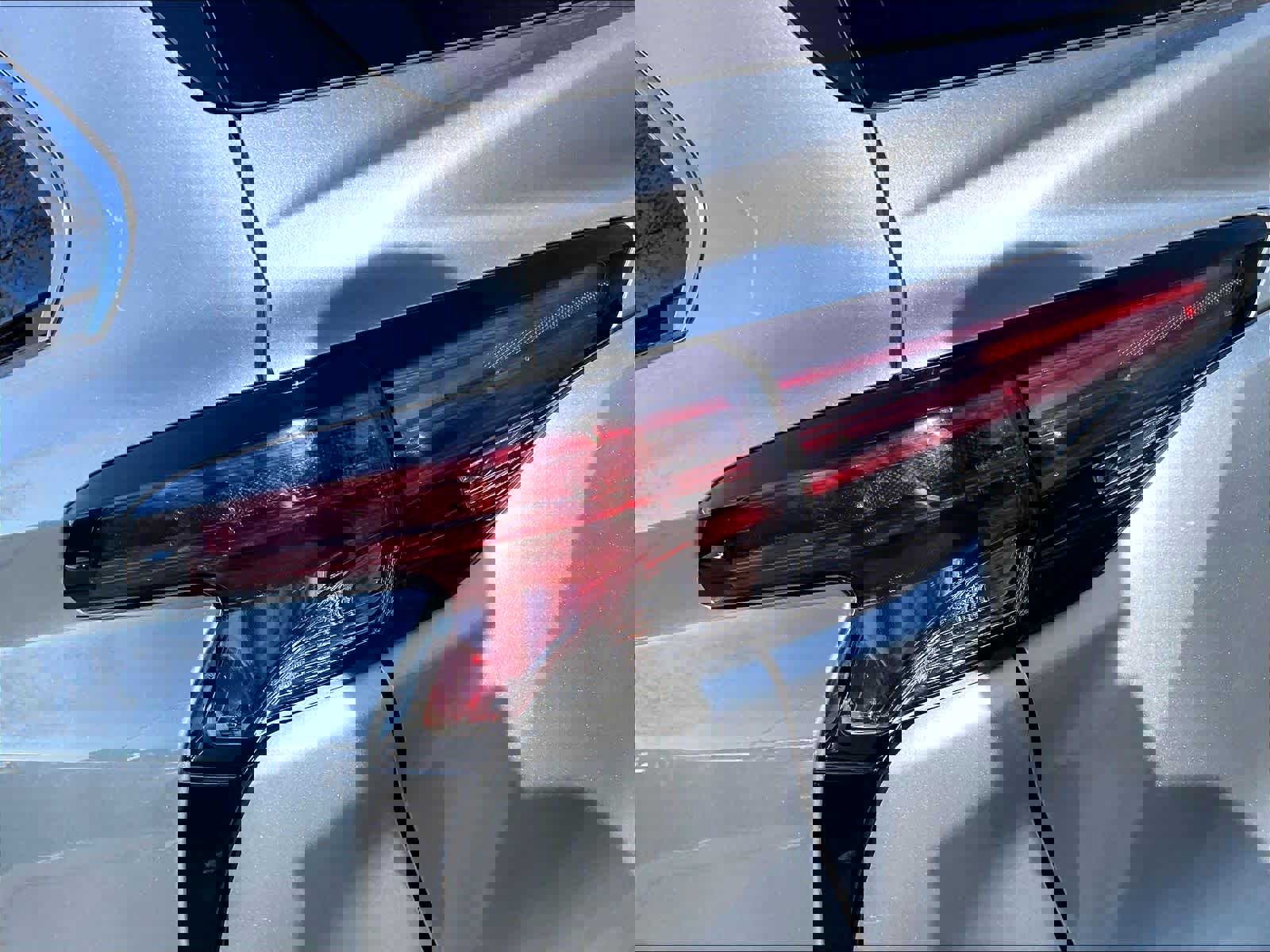 Used 2021 Toyota Sienna LE image 31