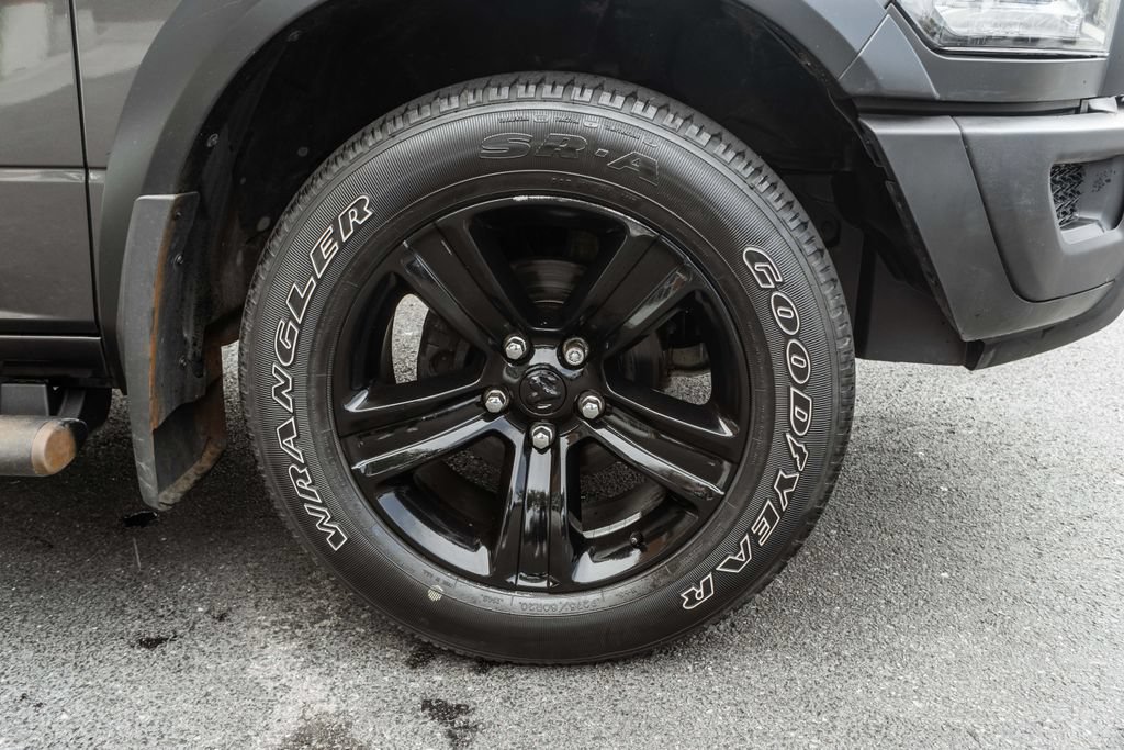 Used 2021 RAM 1500 Warlock AWD/4WD image 5