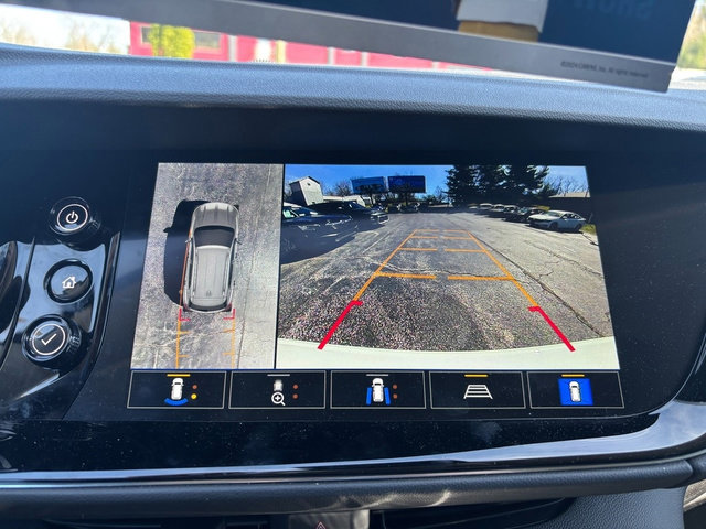 Used 2022 Buick Envision Avenir w/ Technology Package II image 21