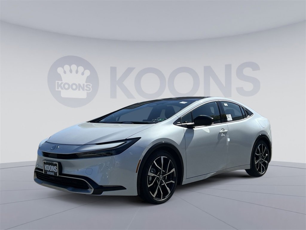 New 2026 Toyota Prius Plug-In Hybrid image 1