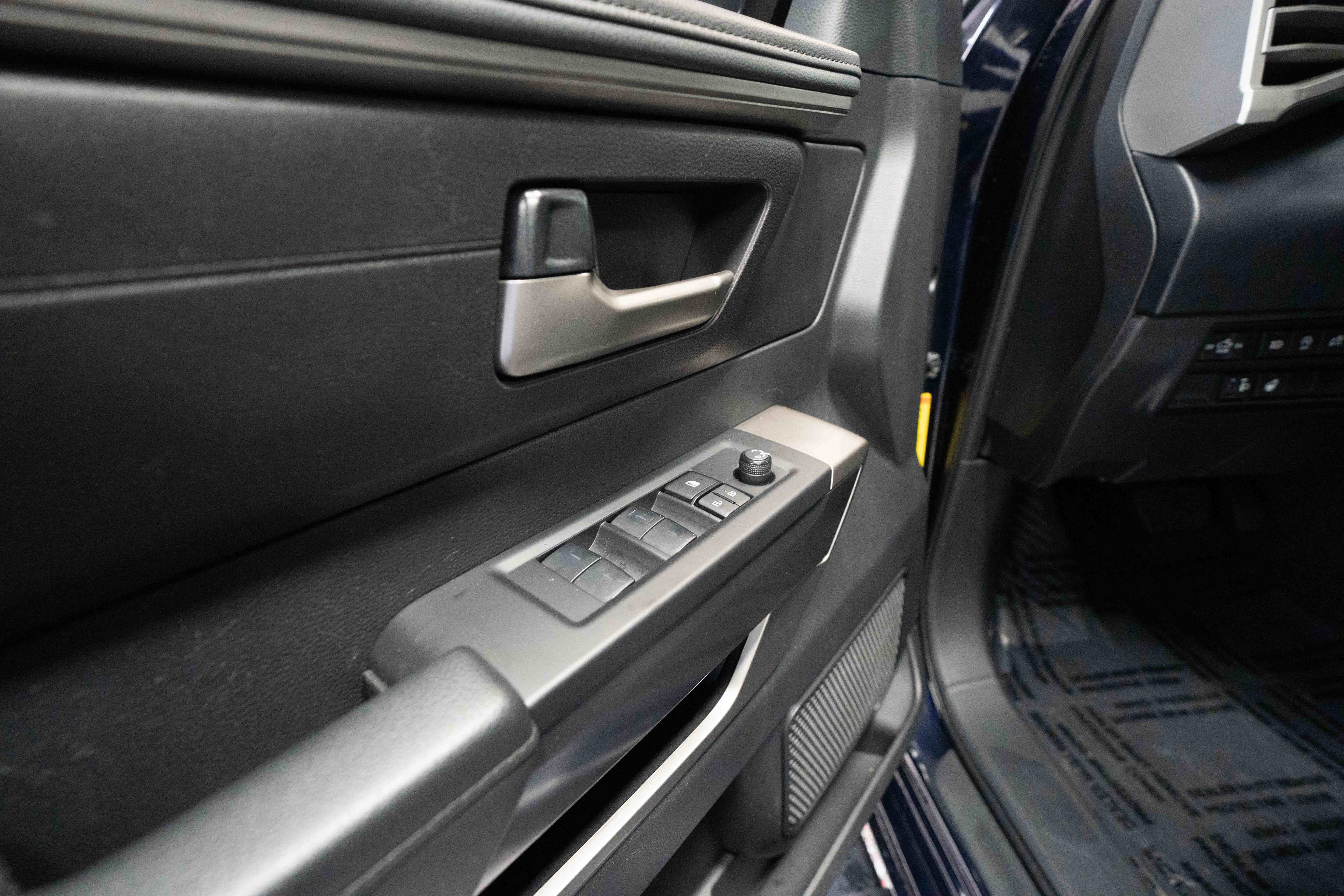 Used 2023 Toyota Tundra SR5 w/ SR5 Premium Package image 7