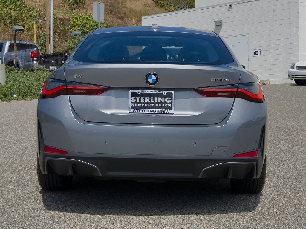 New 2026 BMW i4 eDrive40 w/ Parking Assistance Package RWD image 19