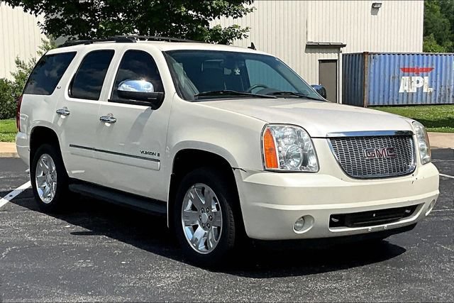 Used 2009 GMC Yukon SLT AWD/4WD image 2