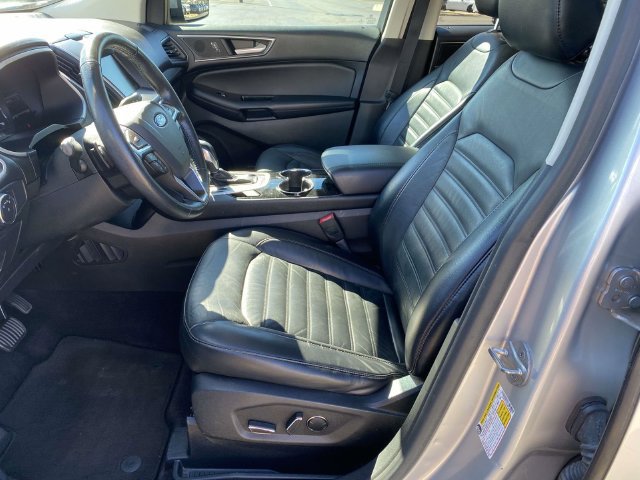 Used 2015 Ford Edge SEL w/ Equipment Group 201A FWD image 11